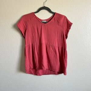 Maurice’s size small shirt. Pink with button detail on back